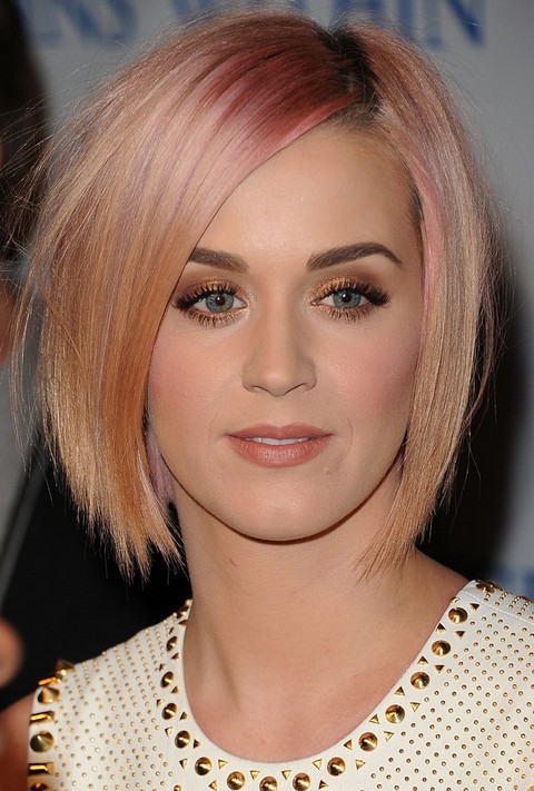 Kat Perry Hairstyles: Ombre Layered Razor Haircut