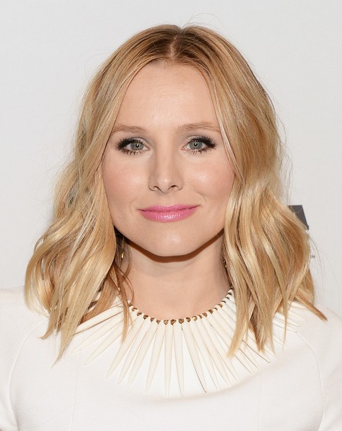 Kristen Bell Medium Hairstyles 2014: Blonde Layered Hair