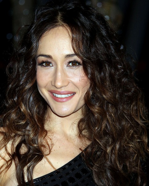 Maggie Q Hairstyles: Voluminous Long Curls