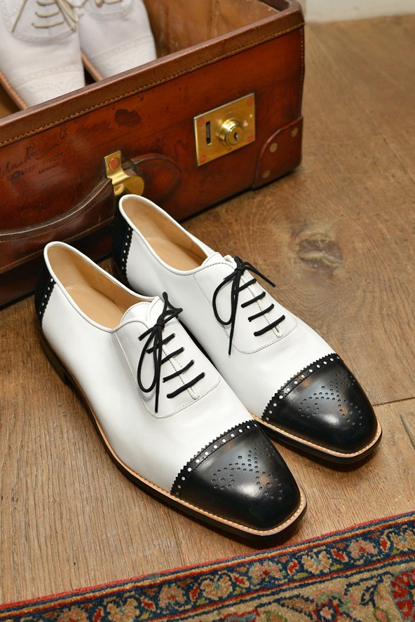 Black White Leather Shoes for Spring - Manolo Blahnik Shoes