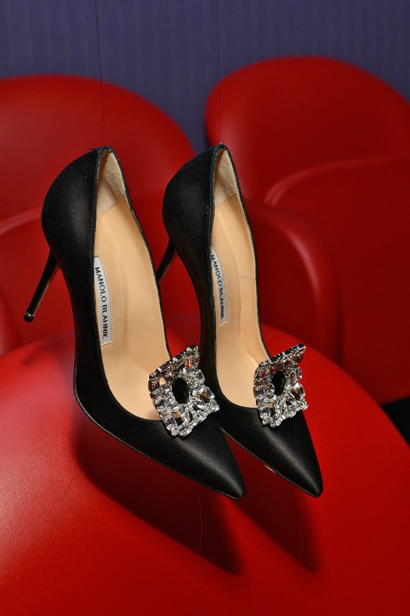 Classic Shoes for Office Ladies - Manolo Blahnik Shoes