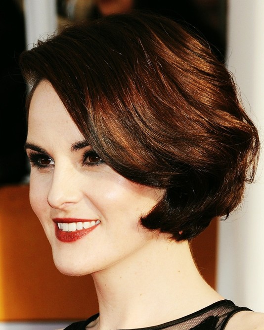 Michelle Dockery's Short Hairstyles: Wavy Bob