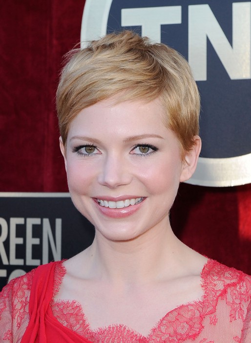 Michelle Williams Pixie Cut - Short Straight Haircut for Round, Oval Faces