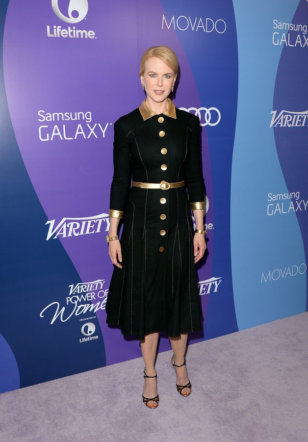 Nicole Kidman: Stylish Black L'Wren Scott Shirtdress with a Gold Collar and Buttons
