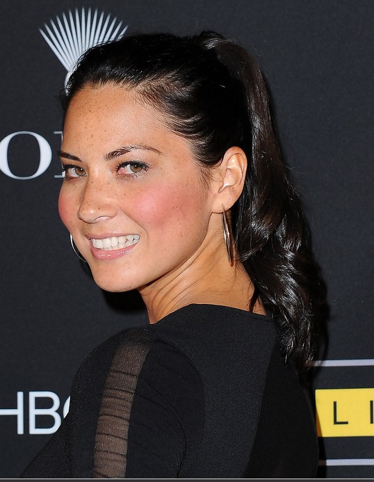 Olivia Munn Hairstyle: Long Ponytail