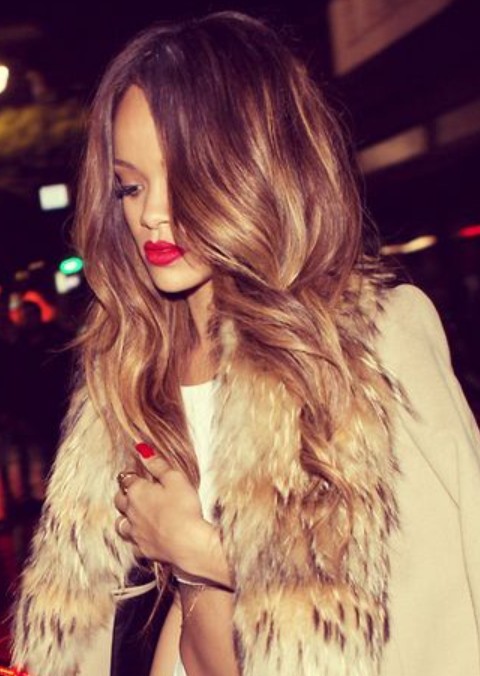 Rihanna Hairstyles: Sexy Ombre Loose Curls