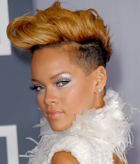 Rihanna Hairstyles: Stylish Fauxhawk for Fashionistas