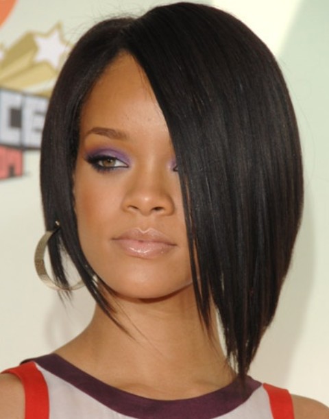 Rihanna Hairstyles: Super- sleek Asymmetric Black Bob