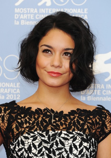 Vanessa Hudgens Short Waved Bob Hairstyle - Cute Chin Length Bob Cut