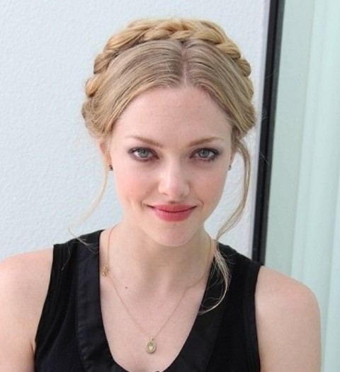 Amanda Seyfried Hairstyles: Braided Updo