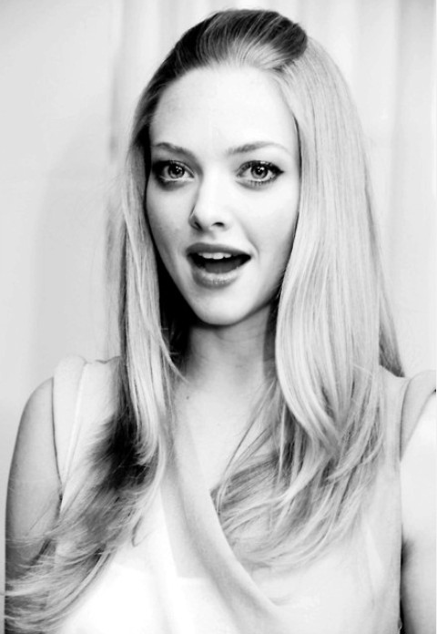 35 Amanda Seyfried Most Impressive Hairstyles - Pretty Designs