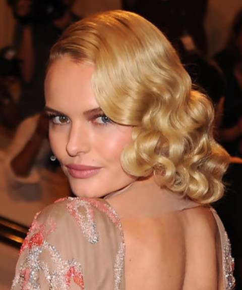 Kate Bosworth Medium Length Hairstyle: Wavy Haircut