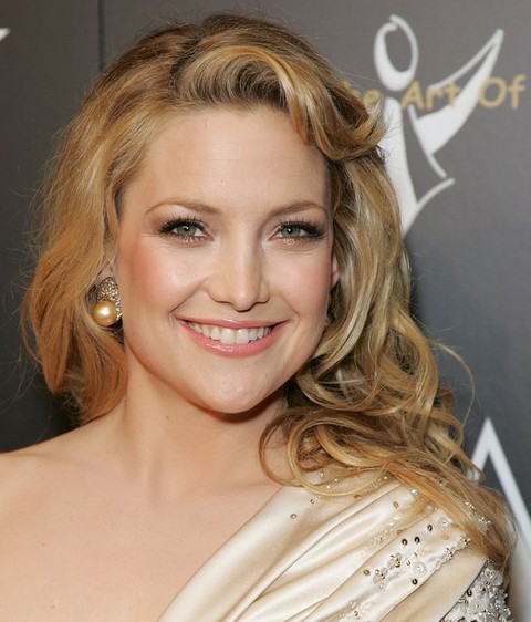 Kate Hudson Hairstyles: Radiant Long Curls