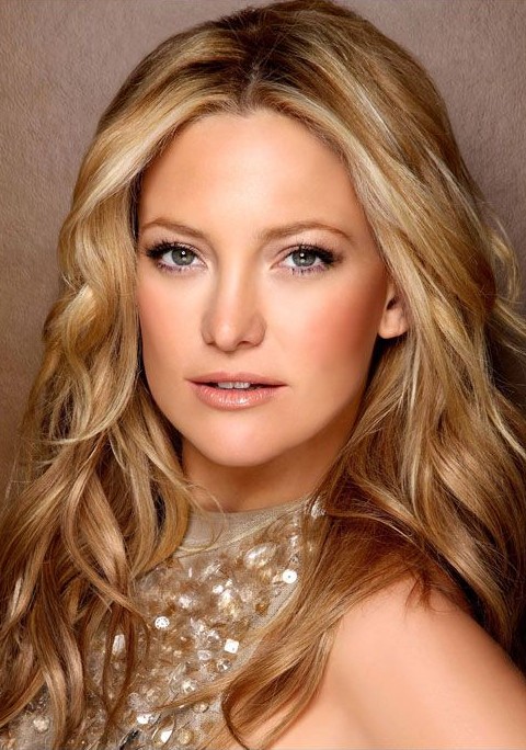 Kate Hudson Hairstyles: Shiny Long Curls