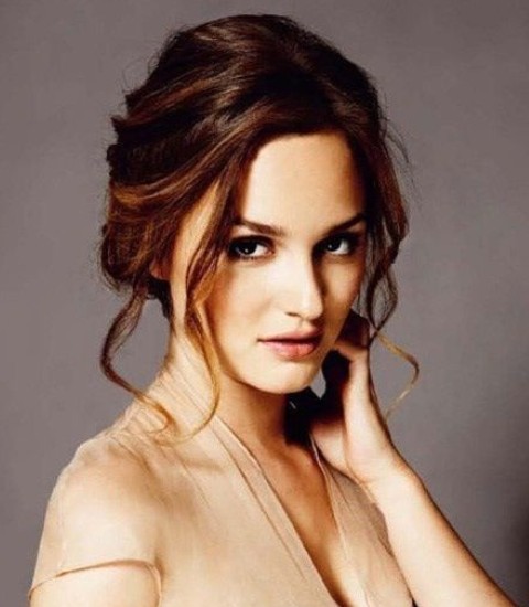 Leighton Meester Hairstyles: Graceful Updo