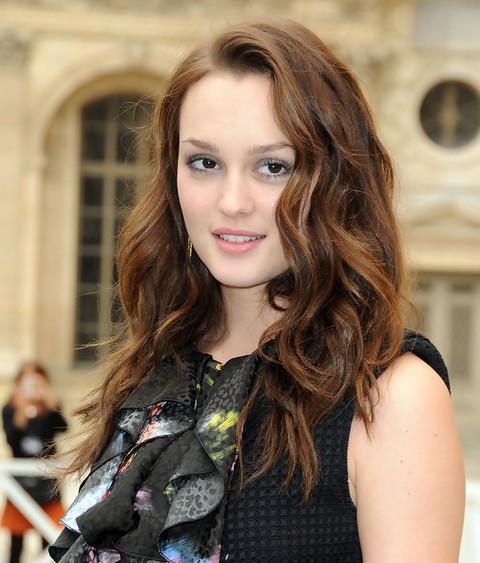 Leighton Meester Hairstyles: Side-parted Curls