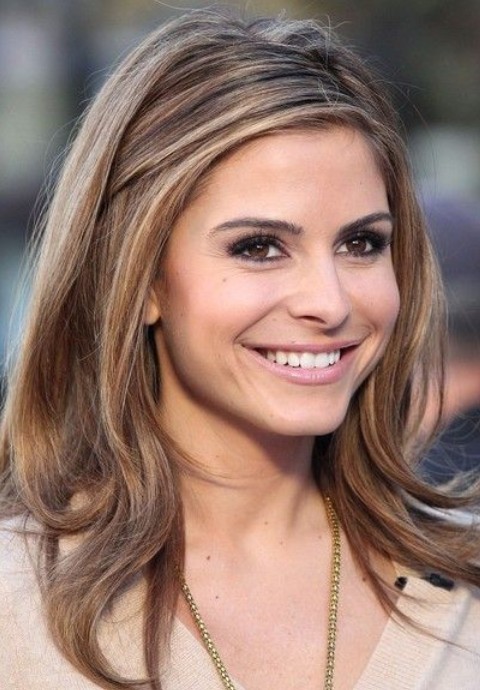 Maria Menounos Hairstyles: Pretty Look