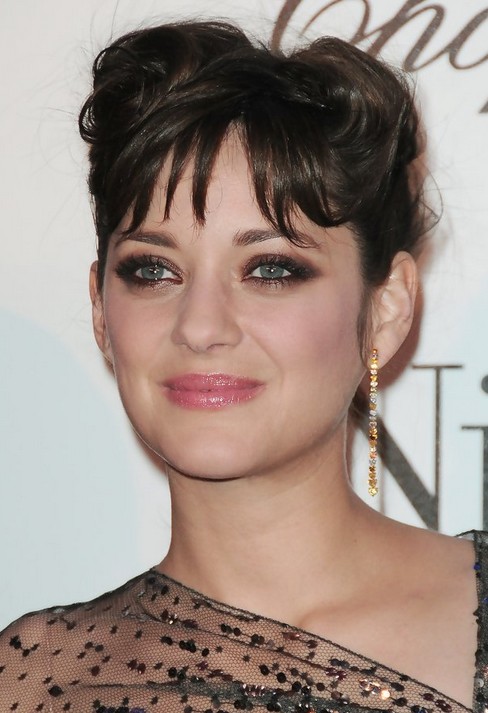 Marion Cotillard Long Hairstyle: Funny Knots