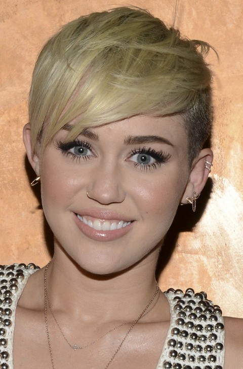 Miley Cyrus Hairstyles: Pixie Haircut