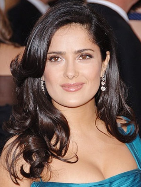 Salma Hayek Hairstyles: Radiant Medium Curls