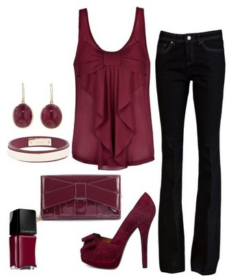 The Fabulous Dark Purple Outfit Look. Purple Top, Skinnies and Purple Pumps