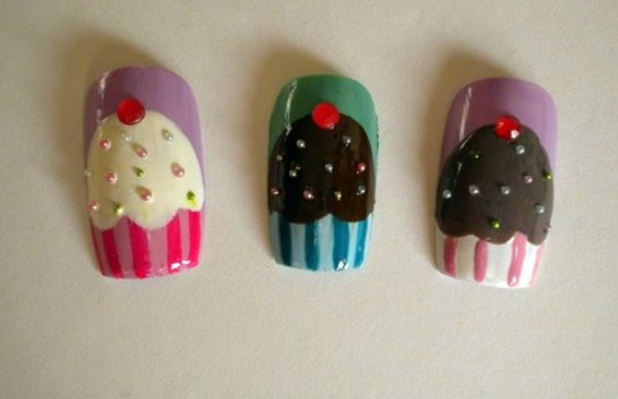 Cupcake Nails with Beads