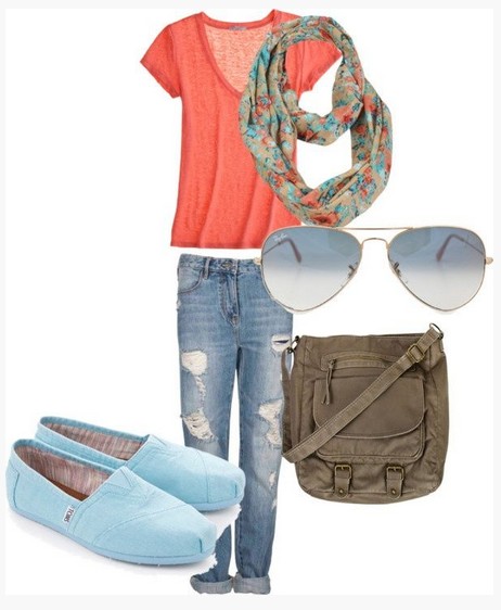 Cute Spring Outfit, coral knit top, destroyed jeans and mint flats