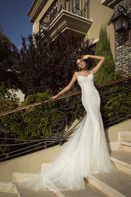 Fabulously Unique Wedding Dresses by Galia Lahav’s Collection 2014, the amazing fishtail dress