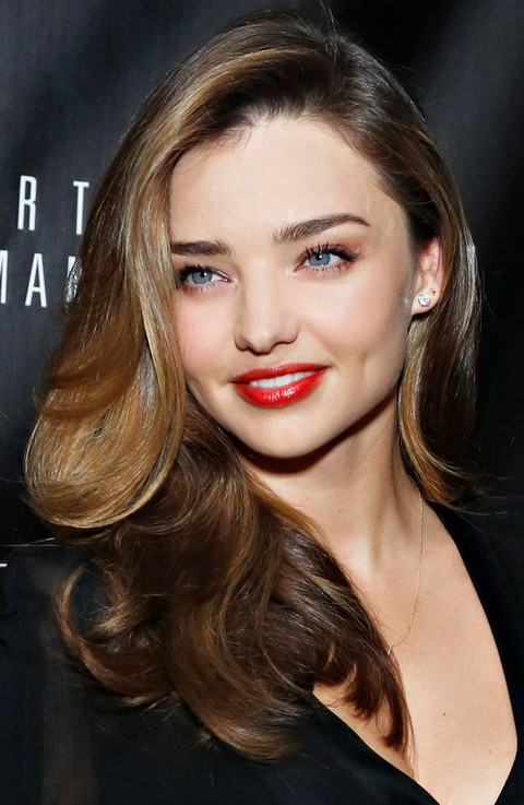 Miranda Kerr Hairstyles: Luxurious Curls