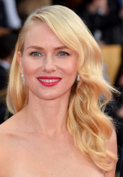 Naomi Watts Hairstyles: Blonde Curls