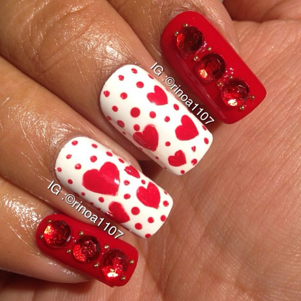 15 Adorable Nails Art for Valentine’s Day - Pretty Designs