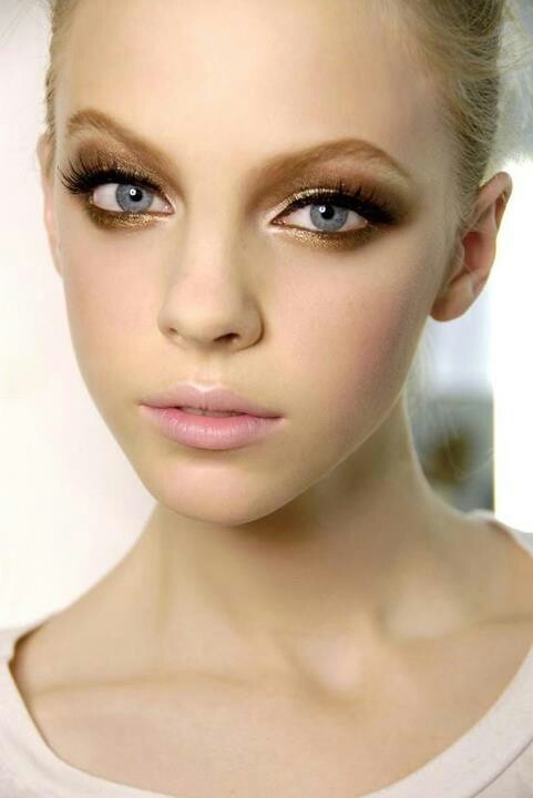 Trendy Gold Eyes Makeup Ideas for 2014