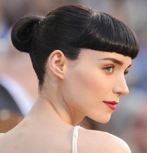 18 Trendy Hairstyles with Bangs for This Season
