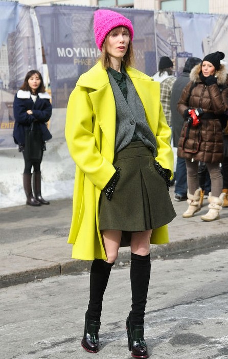 5 Trendy Street Outfit Looks From New York Fashion Week to Give You Layering Ideas