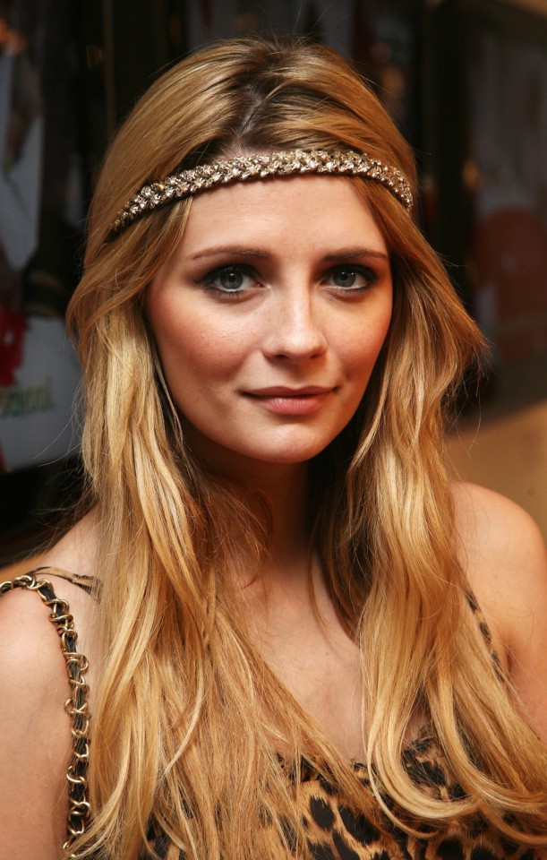 Chic Hairstyles with Headbands