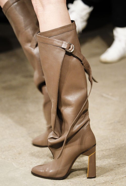 Derek Lam streamlined buckle-wrap detail and architectural heel