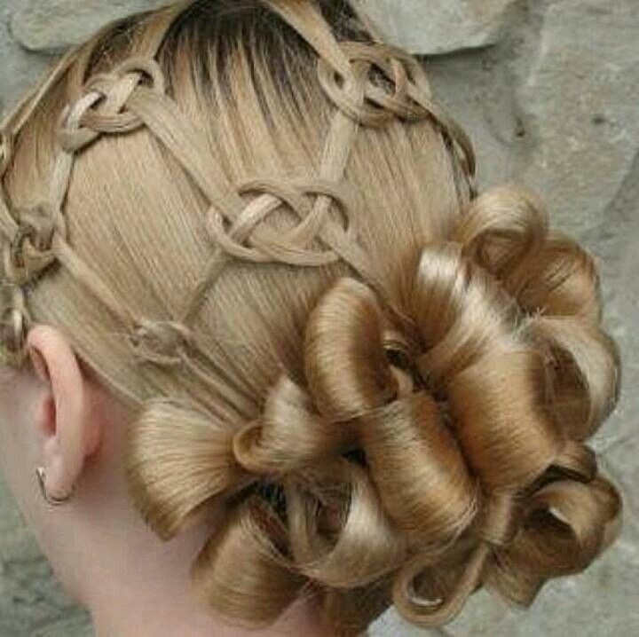 Fantastic Knotted Hairstyles Looks