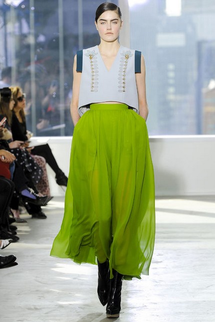 Latest Midi-skirts for Fall Fashion Trends From the Runways