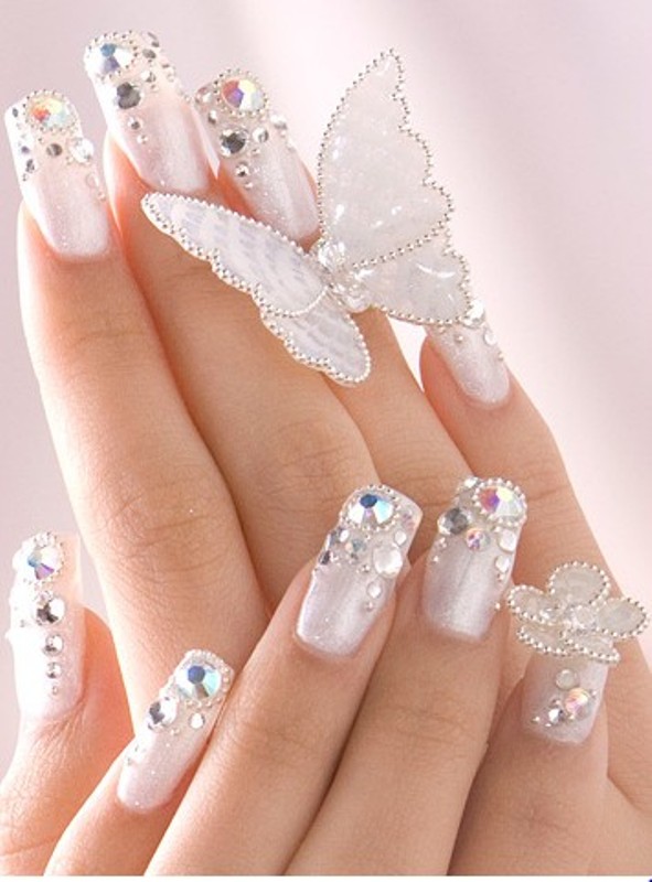 15 Elegant Nail Arts to Complete Your Gorgeous Look - Pretty Designs