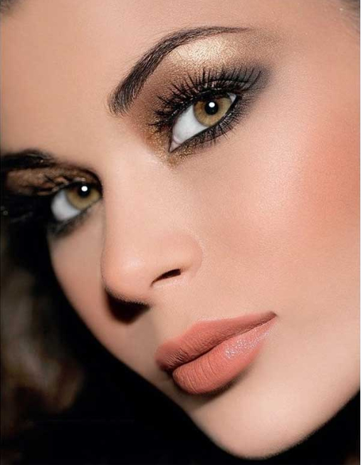 19 Wonderful Party Makeup Ideas