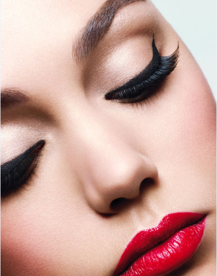 25 Amazing Makeup Ideas with Red Lipstick