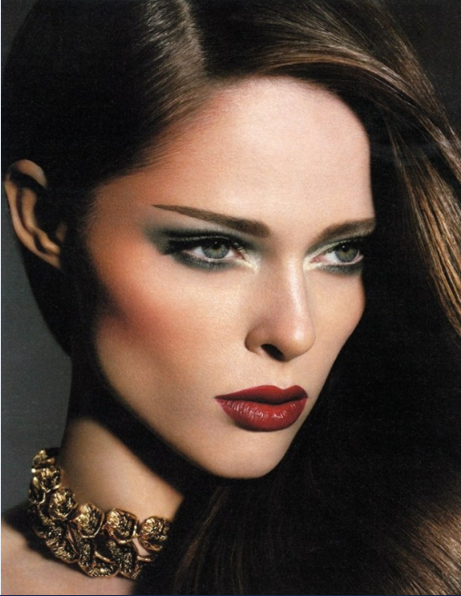 25 Amazing Makeup Ideas with Red Lipstick