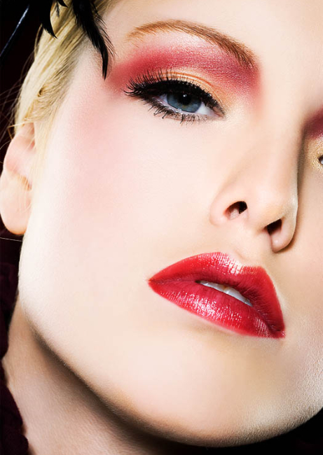 25 Amazing Makeup Ideas with Red Lipstick