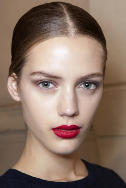 25 Amazing Makeup Ideas with Red Lipstick