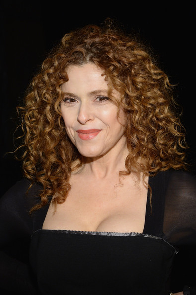 Best Hairstyles for Super Moms: Bernadette Peters Medium Curls