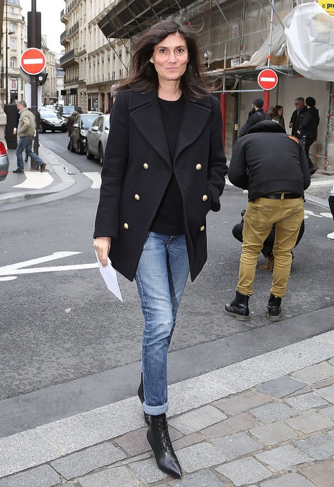 Emmanuelle Alt in the Cat Bootie