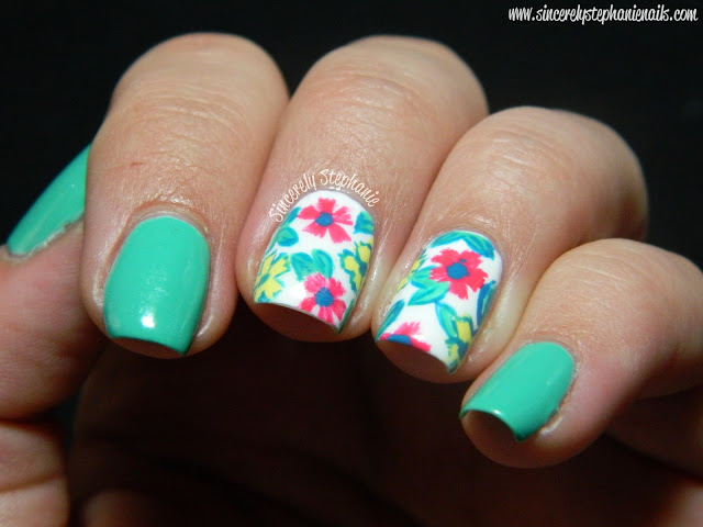 Pretty Mint Nails