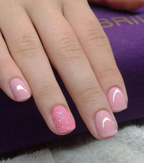 Simple Pale Pink Nails