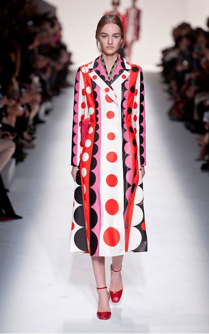 A Simple Collection of Valentino Fall 2014 - Pretty Designs