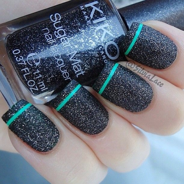 Black Nails